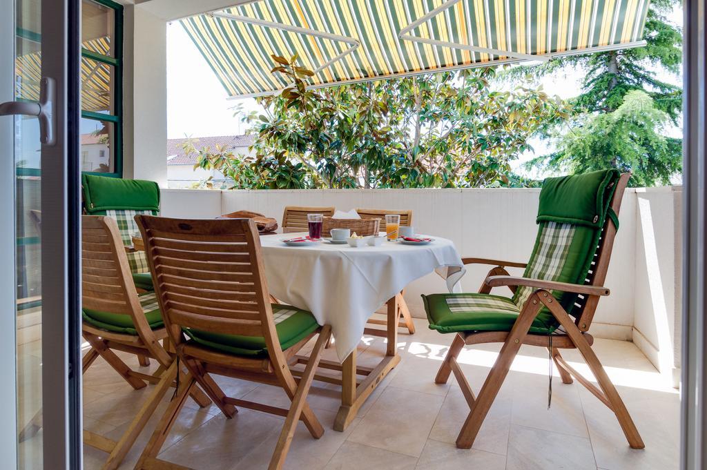 Kuca Za Odmor Kuzmanic Villa Kastela Bagian luar foto