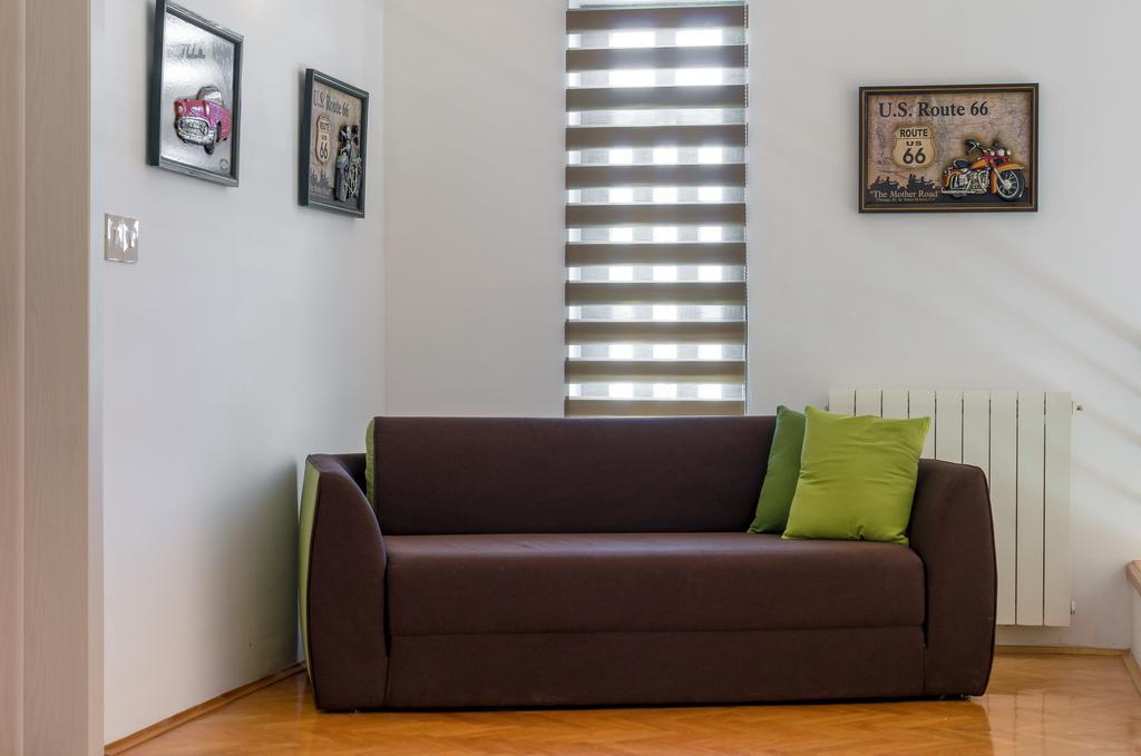 Kuca Za Odmor Kuzmanic Villa Kastela Bagian luar foto